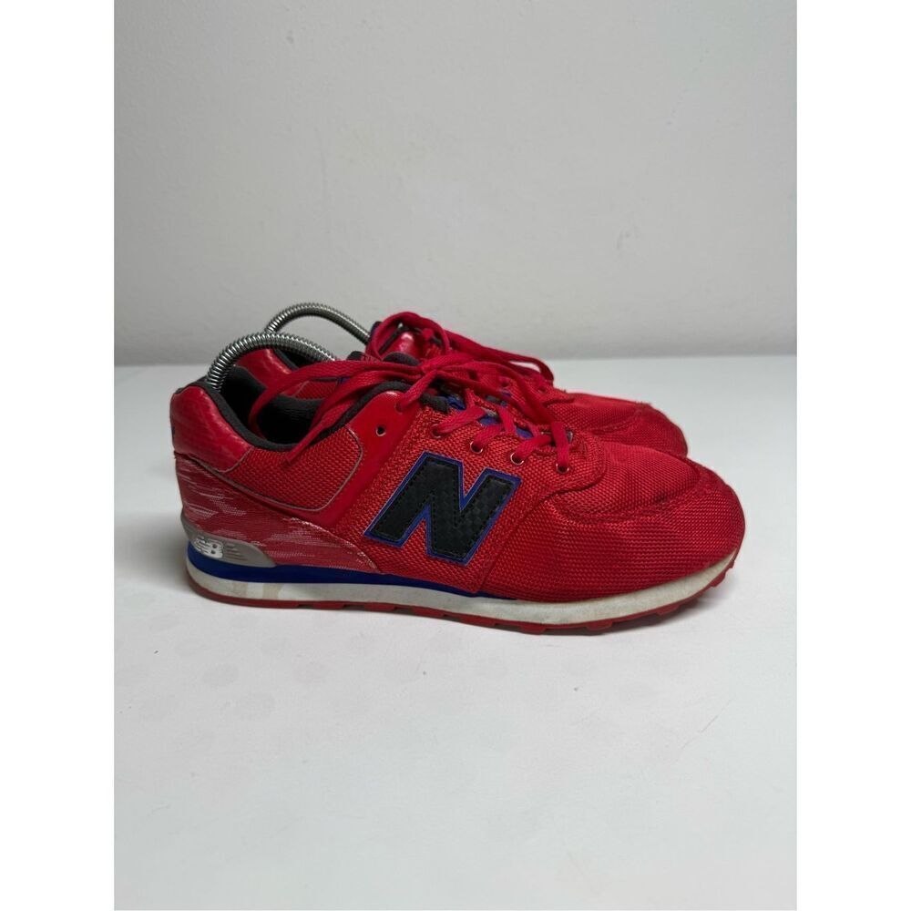 New balance 574 Men’s Classic Paint Chip Red White Blue Size 6 See Description